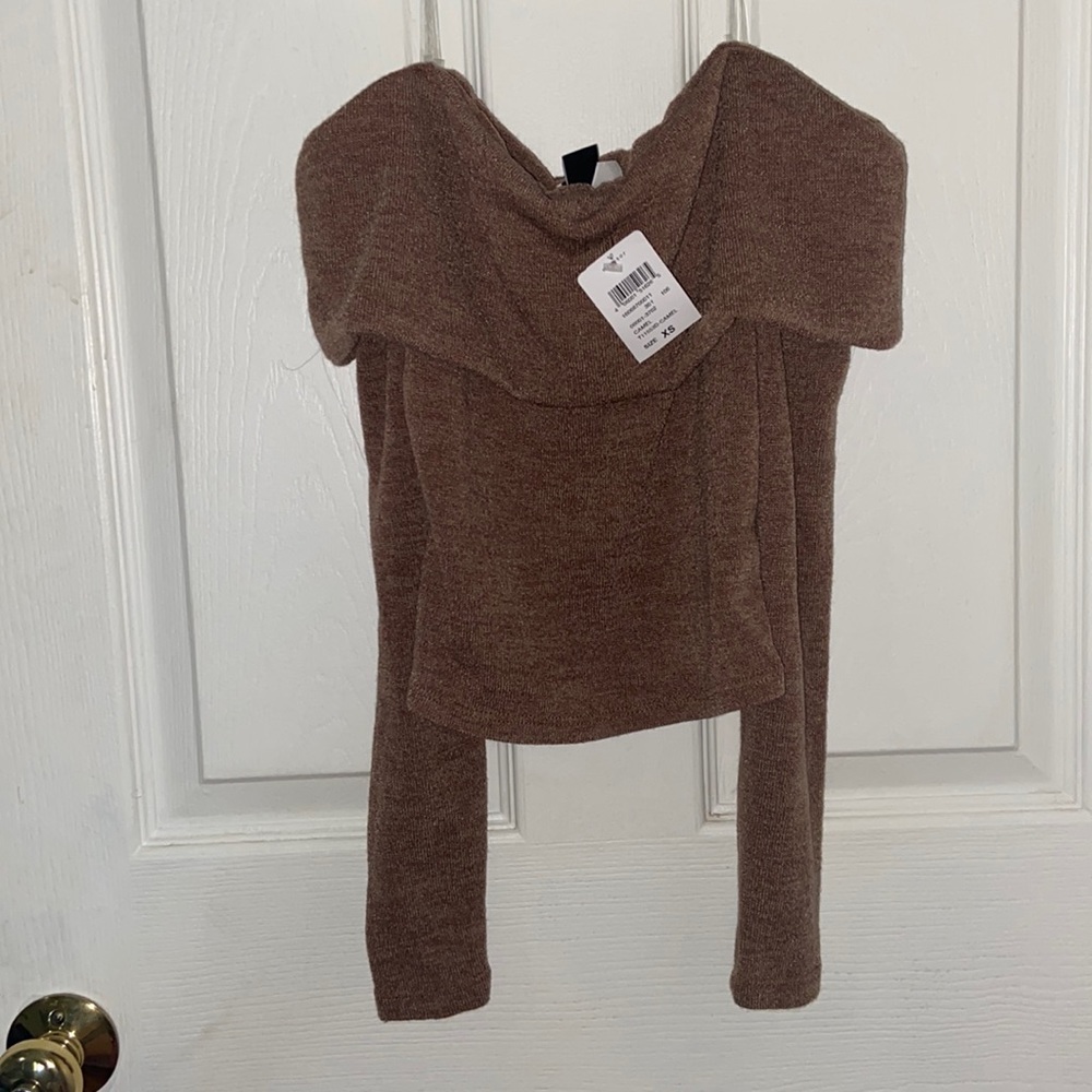 Brown off the shoulder crop top